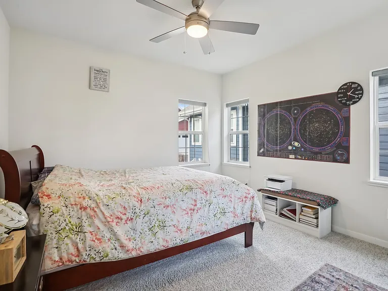 9924 Peach Leaf Ln — Photo 19