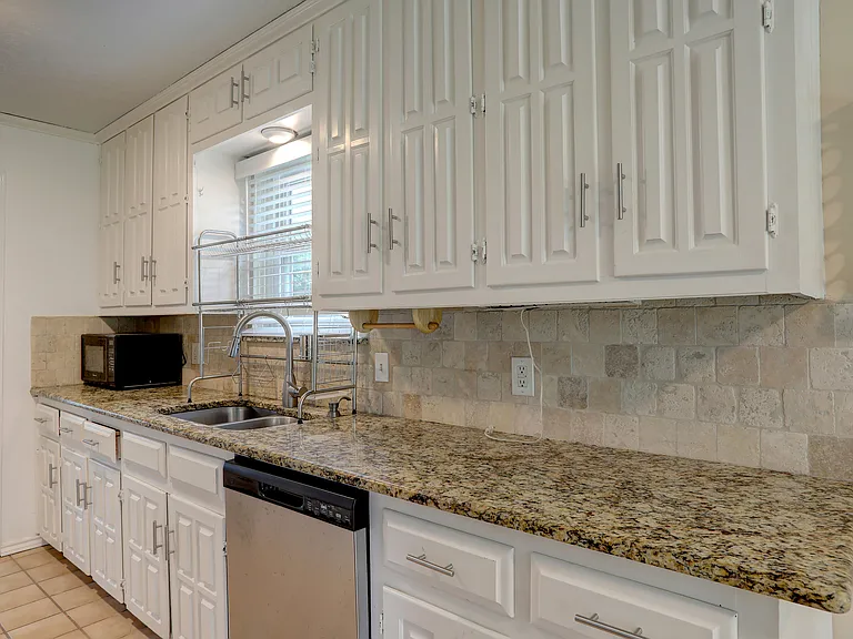 2102 Apollo Rd — Photo 14