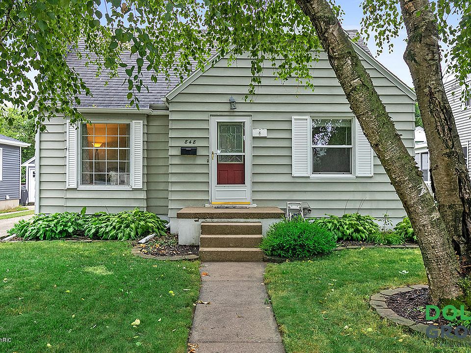 1st image of 848 Dorothy St NW