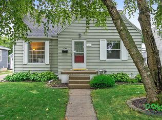 848 Dorothy St NW, Grand Rapids, MI 49504