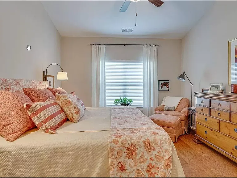 4105 Gracious Dr — Photo 15