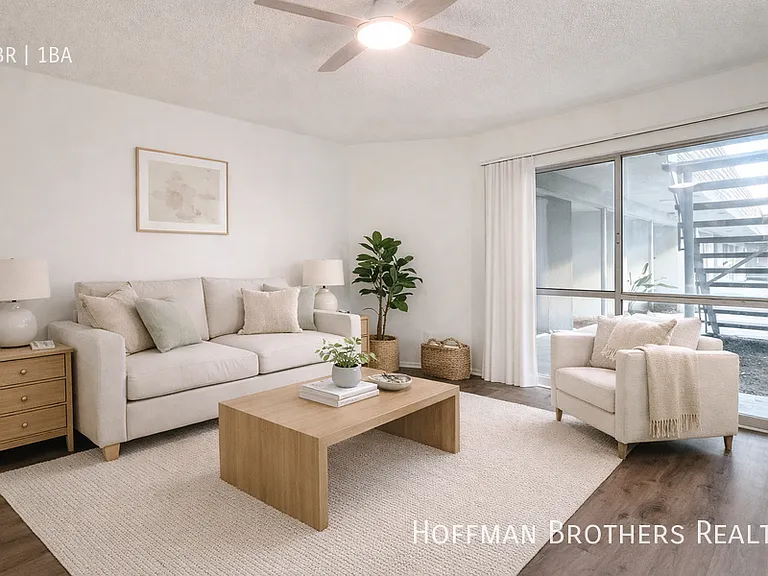 1819 S Oxford Ave #16 — Photo 1