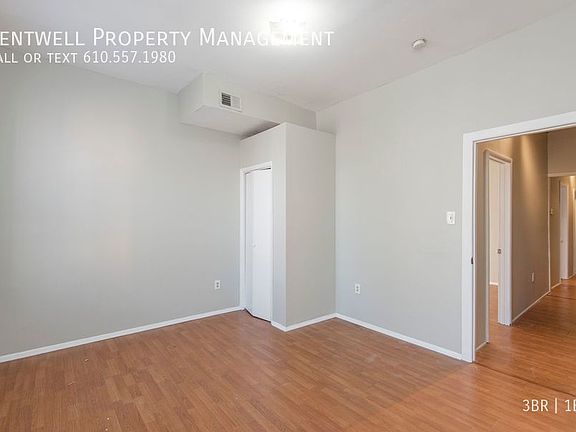 3rd image of 1816 W Diamond St #1