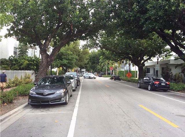 2nd image of 420 Meridian Ave