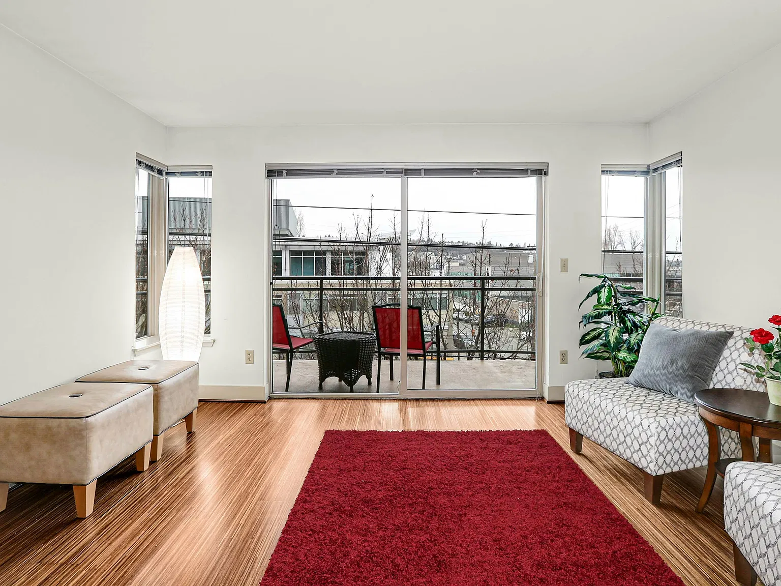 2 bed, 1114 sqft, $3,500 — Photo 2