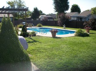 3625 Richland Dr, Columbus, IN