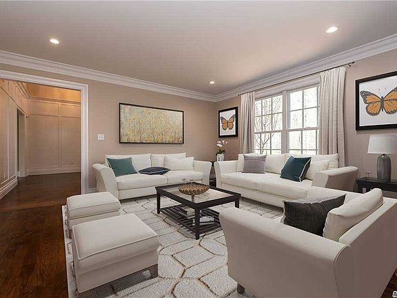 3rd image of 2 Woodfield Ct