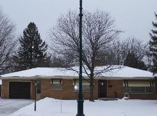 1302 Black Rd, Joliet, IL 60435