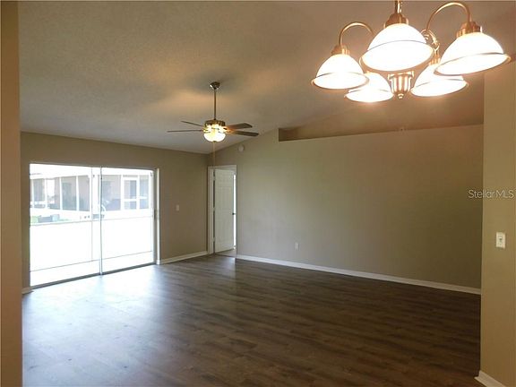 3rd image of 13308 Beechberry Dr