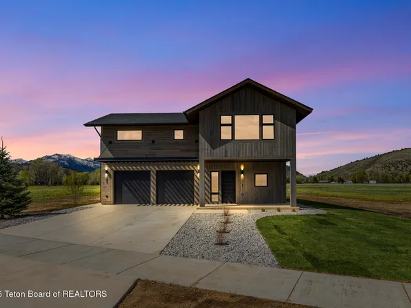 2055 Log Cabin Club Rd, Jackson, WY 83001