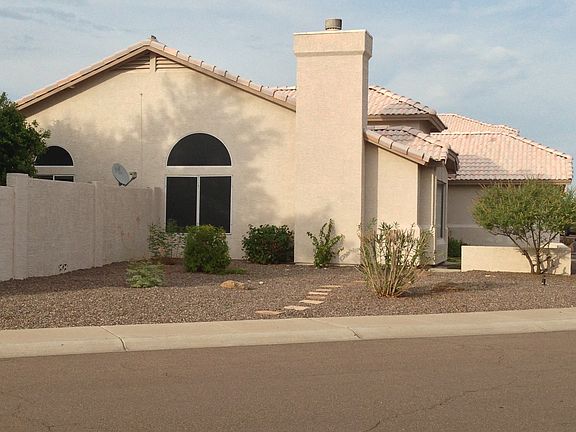 2nd image of 2904 E Verbena Dr