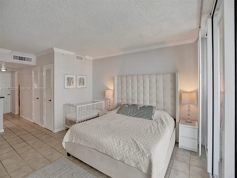 2501 S Ocean Dr #605 — Photo 6