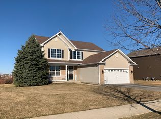 2935 Grande Trl, Yorkville, IL 60560