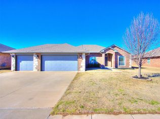1719 Wellington Rd, Newcastle, OK 73065