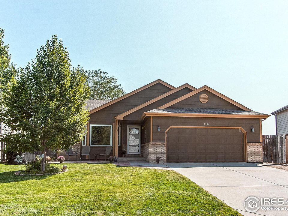 1st image of 1104 Sandra Dr