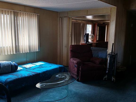 2nd image of 6460 Convoy Ct Space 135