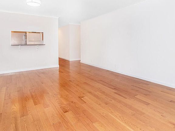 3rd image of 305 W 22nd St APT 2A