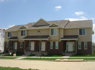 4963 Cardigan Ln, Iowa City, IA 52245