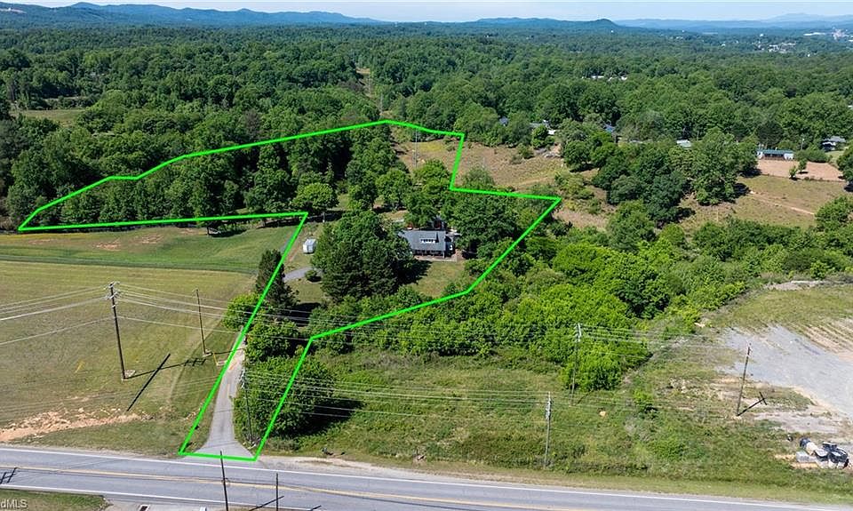 1st image of 1850 Statesville Rd