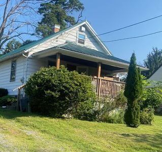 1920 Cliff St, Coraopolis, PA, 15108