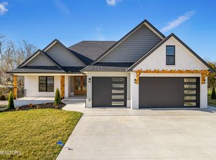 107 Yona Way, Tellico Plns, TN 37774