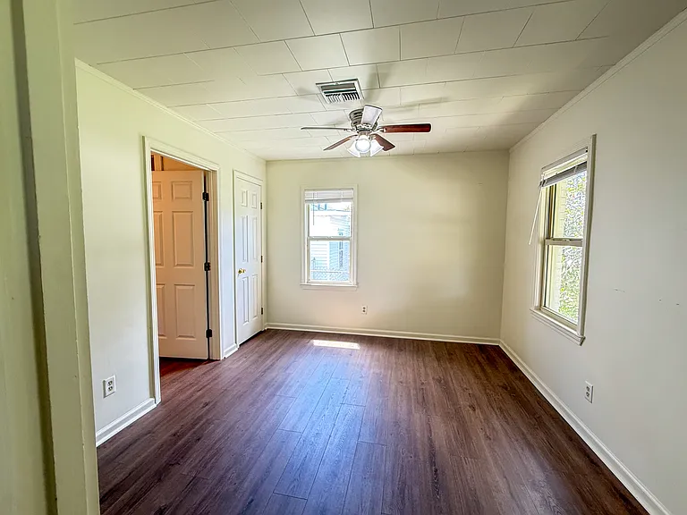602 Hoover St — Photo 15