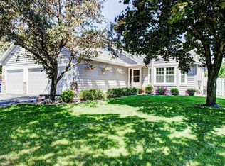 12030 Porter Dr, Champlin, MN 55316