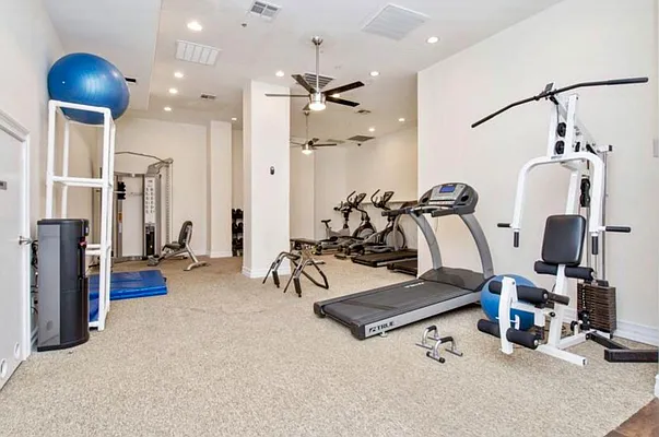 Sold by HZM Real Estate Investors LLC | media 9