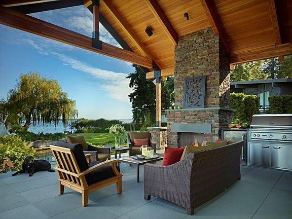 Outdoor kitchen