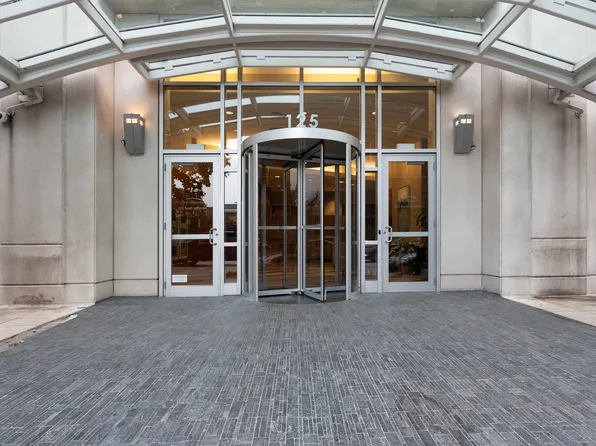 125 S Jefferson St Unit 2206, Chicago, IL 60661