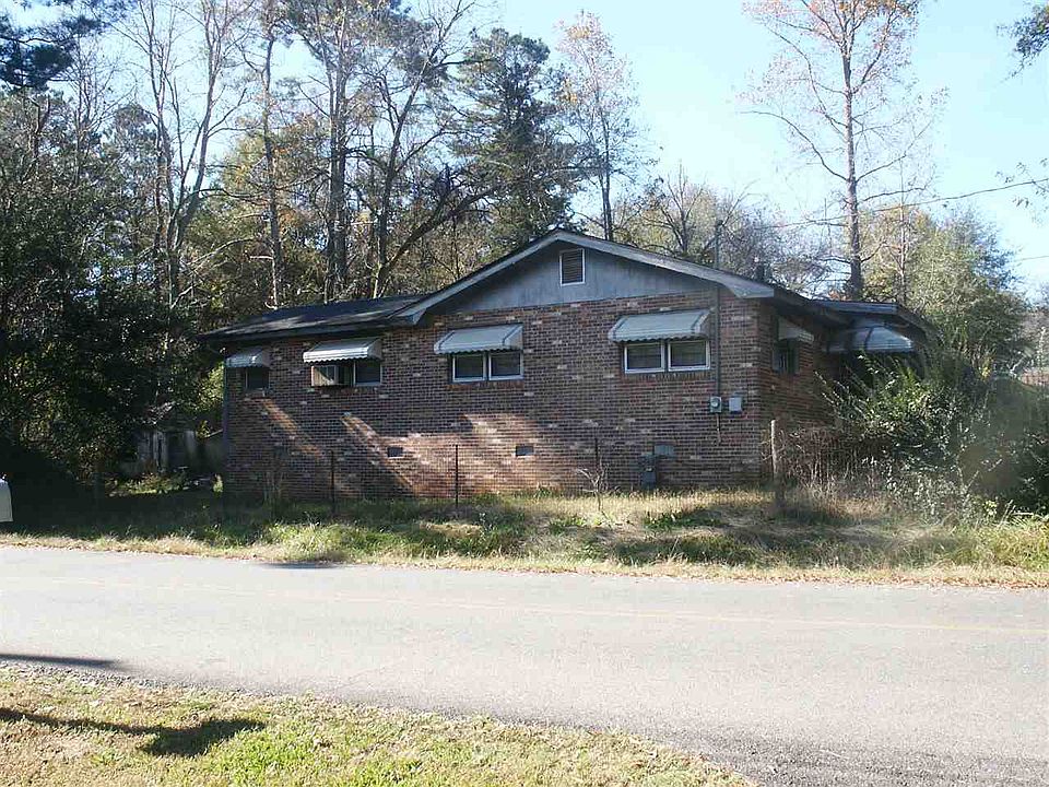 2nd image of 112 Alexander Dr