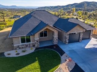 15797 Scruffy Dr, Redding, CA 96001