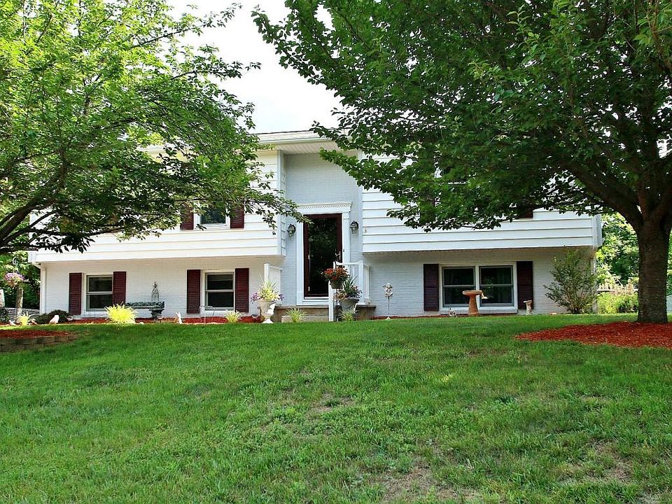 1st image of 3773 Buckingham Dr