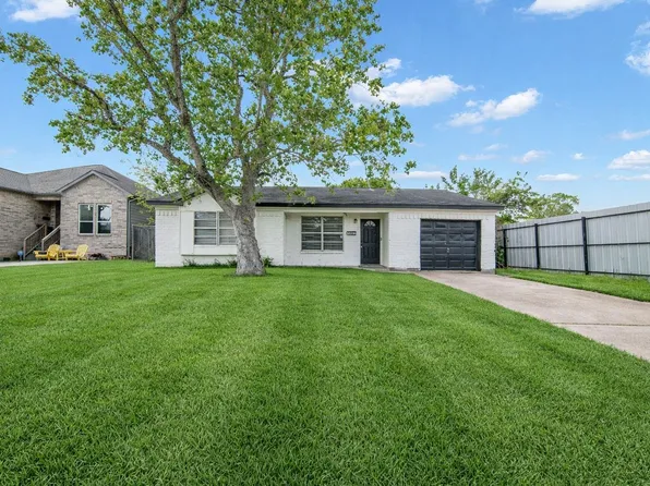 10902 Jutland Rd, Houston, TX 77048