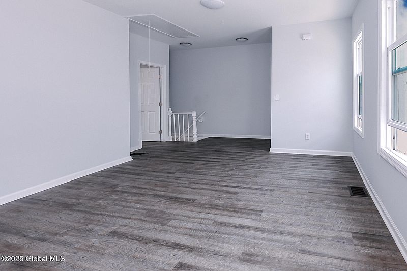 5th image of 5 Cuyler Street