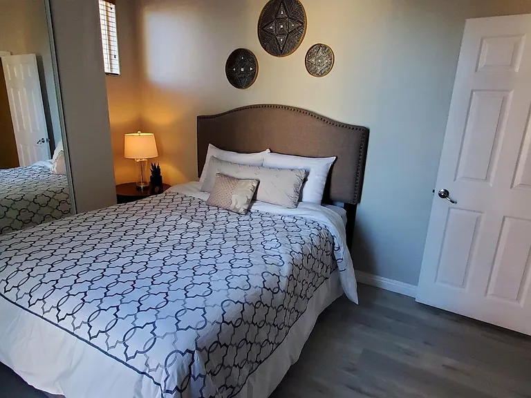Villa Ariel Ln — Photo 17