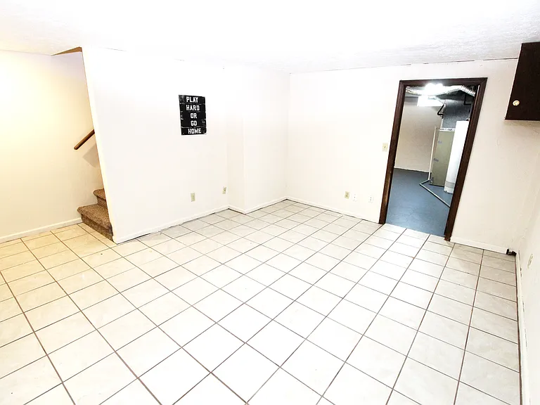 4822 Dierker Rd — Photo 21