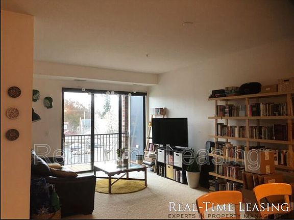 3rd image of 4525 Park Commons Dr Unit 316