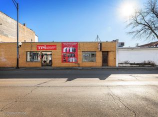 4179 W Belmont Ave, Chicago, IL 60641
