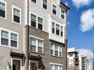 2305 Stephanie Tessa Ln, Woodbridge, VA 22191