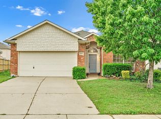 14025 Coyote Trl, Haslet, TX 76052