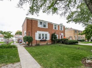 7821 W Balmoral Ave, Chicago, IL