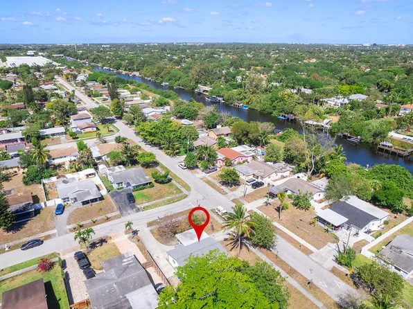 714 NW 1st Way, Deerfield Beach, FL 33441