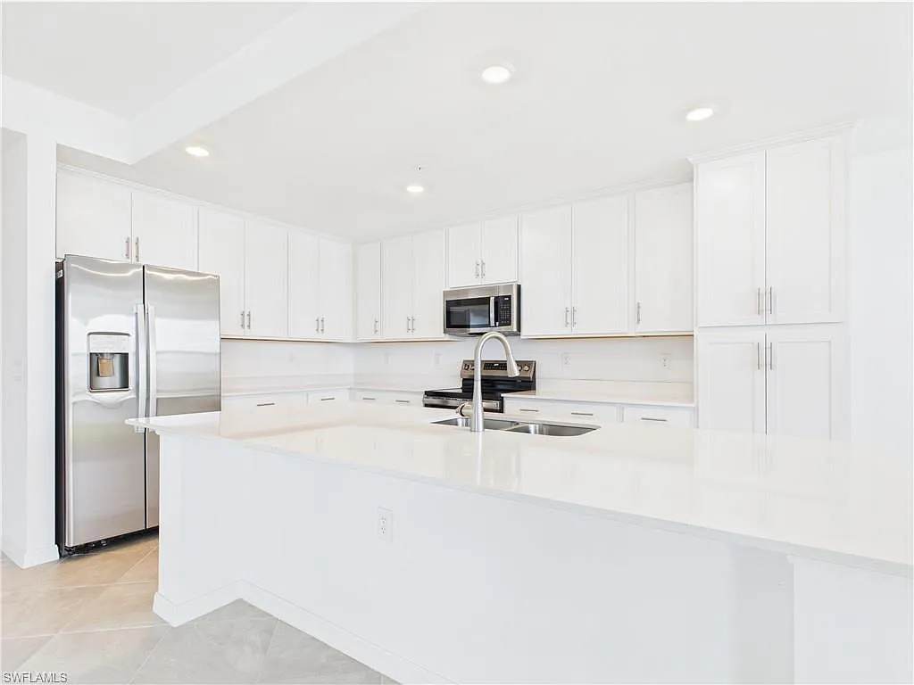 Building Photo - 5555 Double Eagle Circle Ave #3916