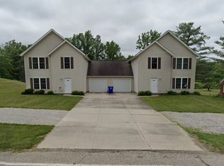 4496 Hayes Rd, Ravenna, OH 44266