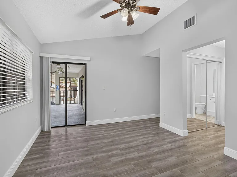 12708 Shoreline Dr #F — Photo 24