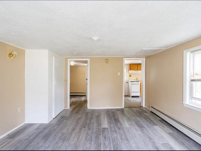 35 Water St #1 — Photo 3