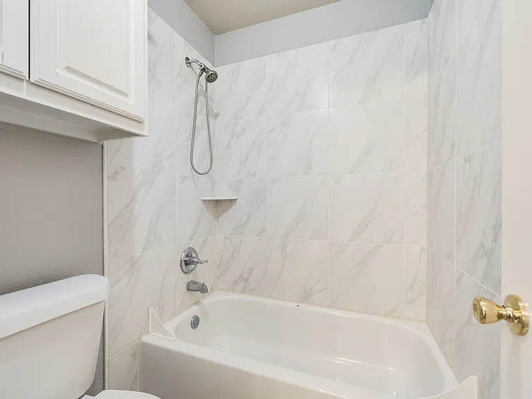 213 Palomino Ct — Photo 34