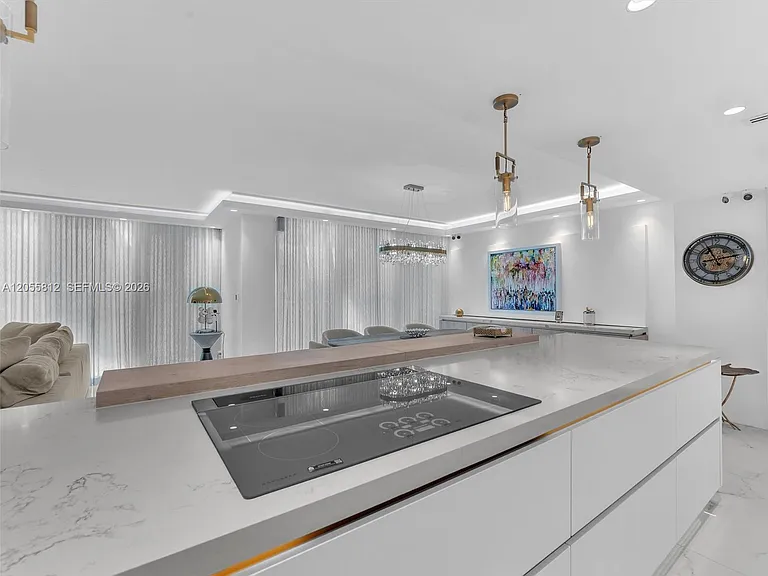 19707 Turnberry Way #6E — Photo 27