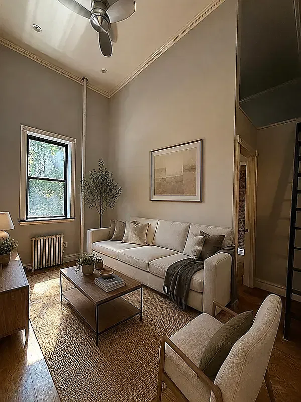 239 West 14th Street — Photo 1